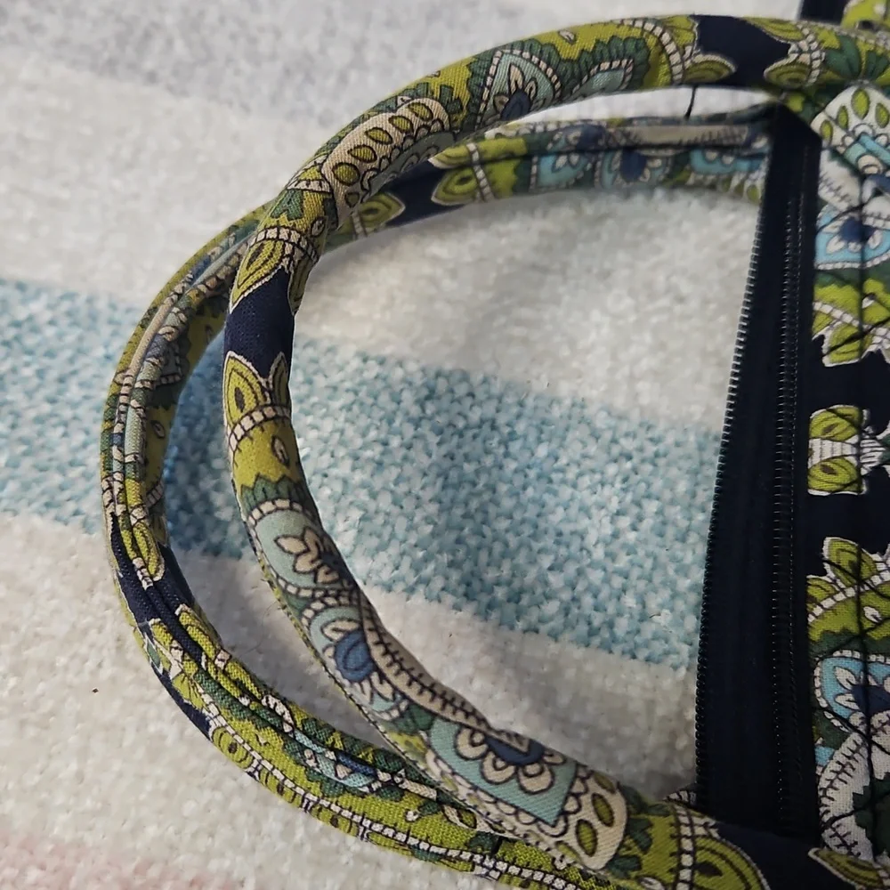VERA BRADLEY LAPTOP CASE